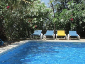 Cosy apartment with swimming pool and spacious private terrace